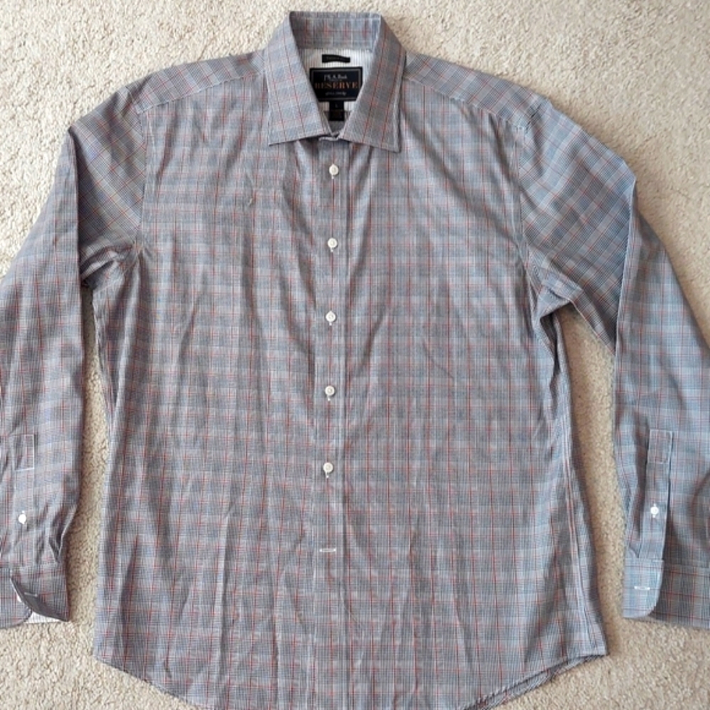 🔥Jos A Bank patterned button front shirt 2